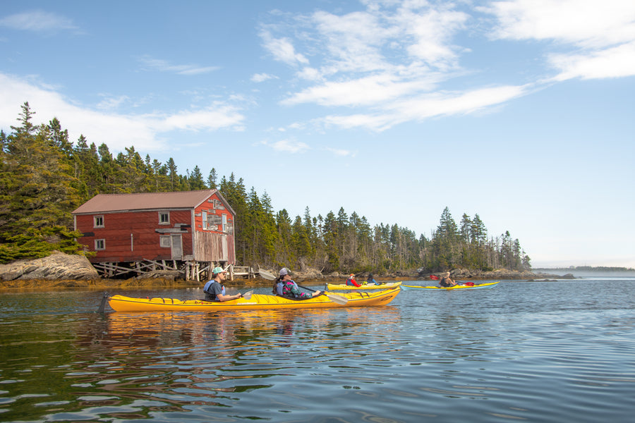 Sea kayak Nova Scotia tour ocean