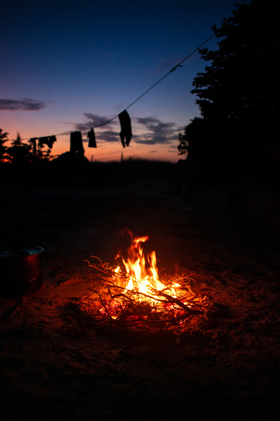 Sea kayak mulitday sunset fire