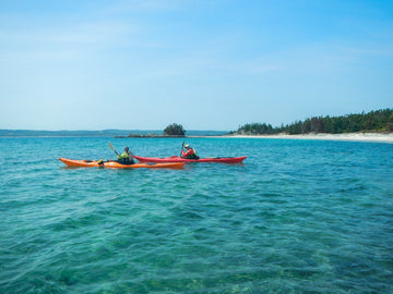Sea_Kayak_best_Tour_nova_scotia_crystal_guide